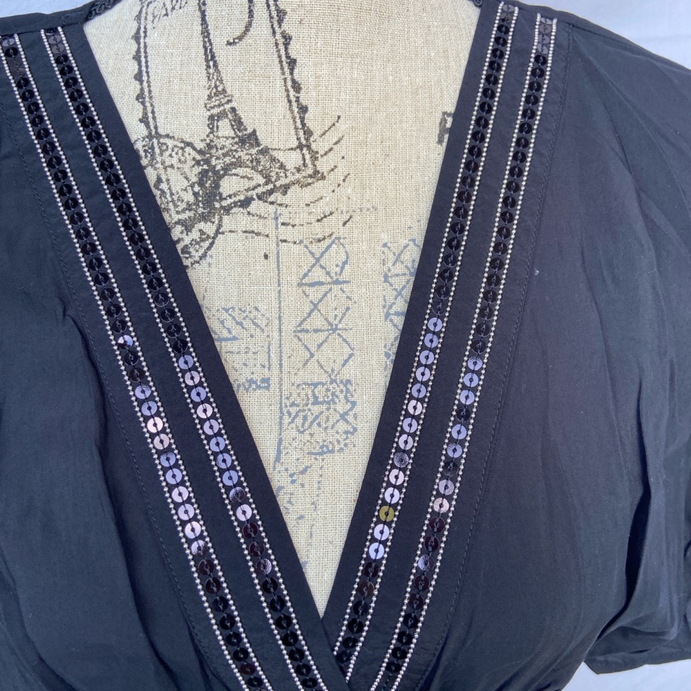 H&M Elegant Black Fabric